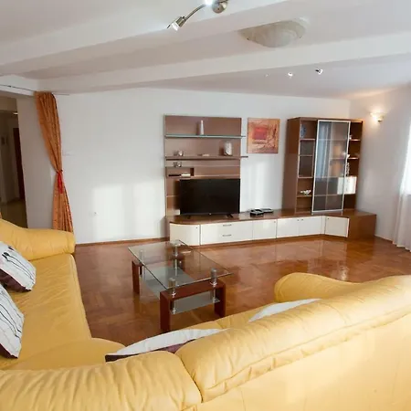شقة Spacious In City Center